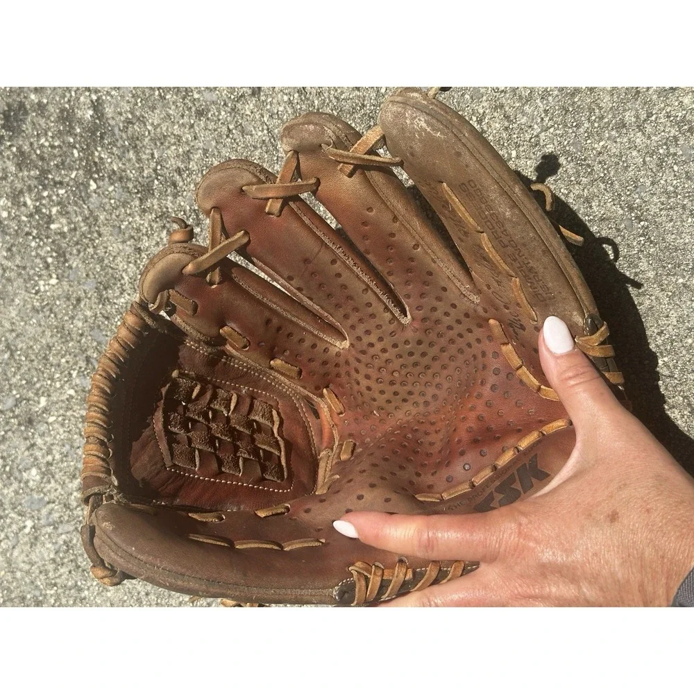 Vintage SSK Sasaki Sports DPG-410 Baseball Glove 10